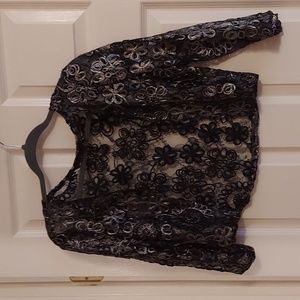 Nina Leonard , black flowers